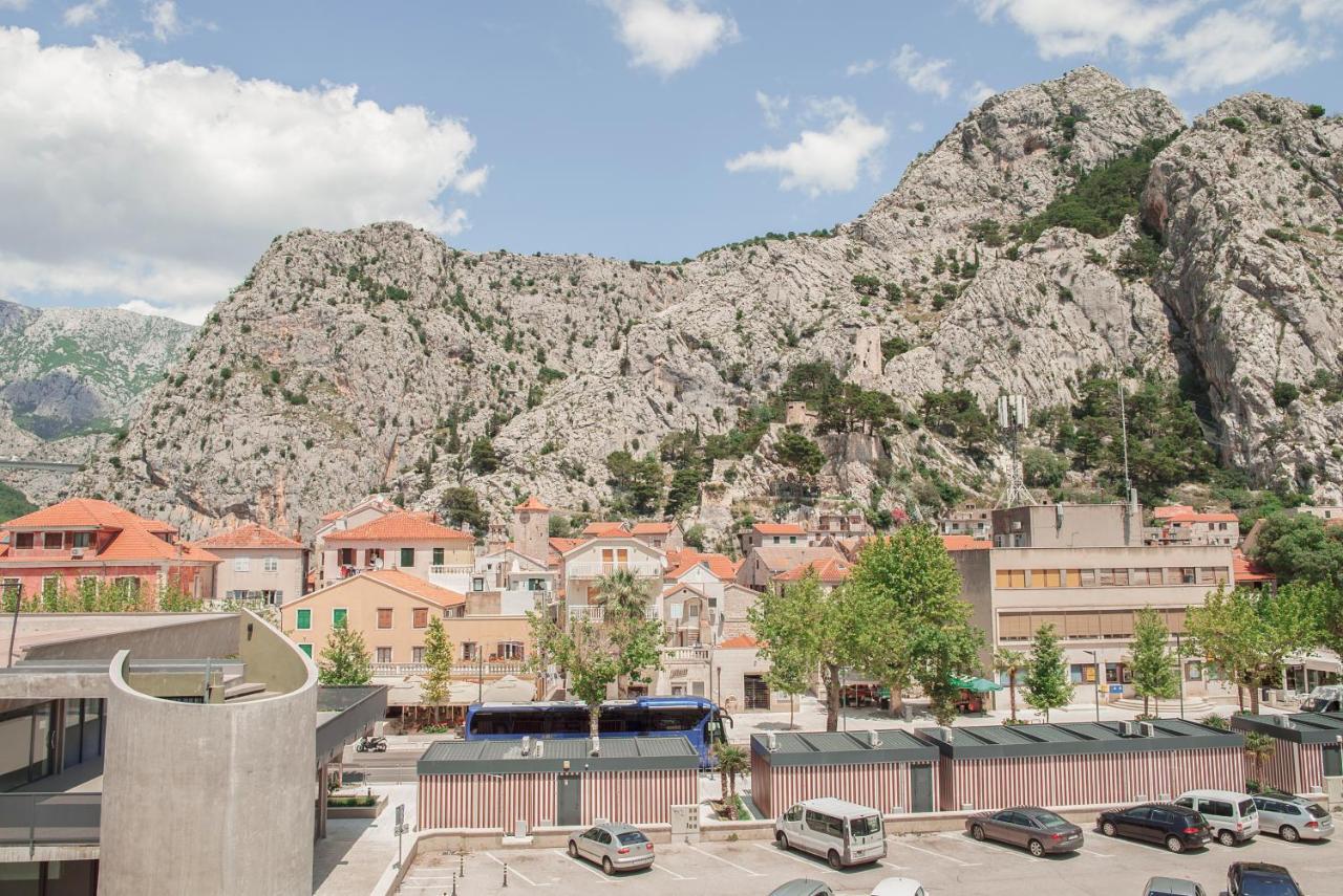 Apartment Vito Omiš Exterior foto